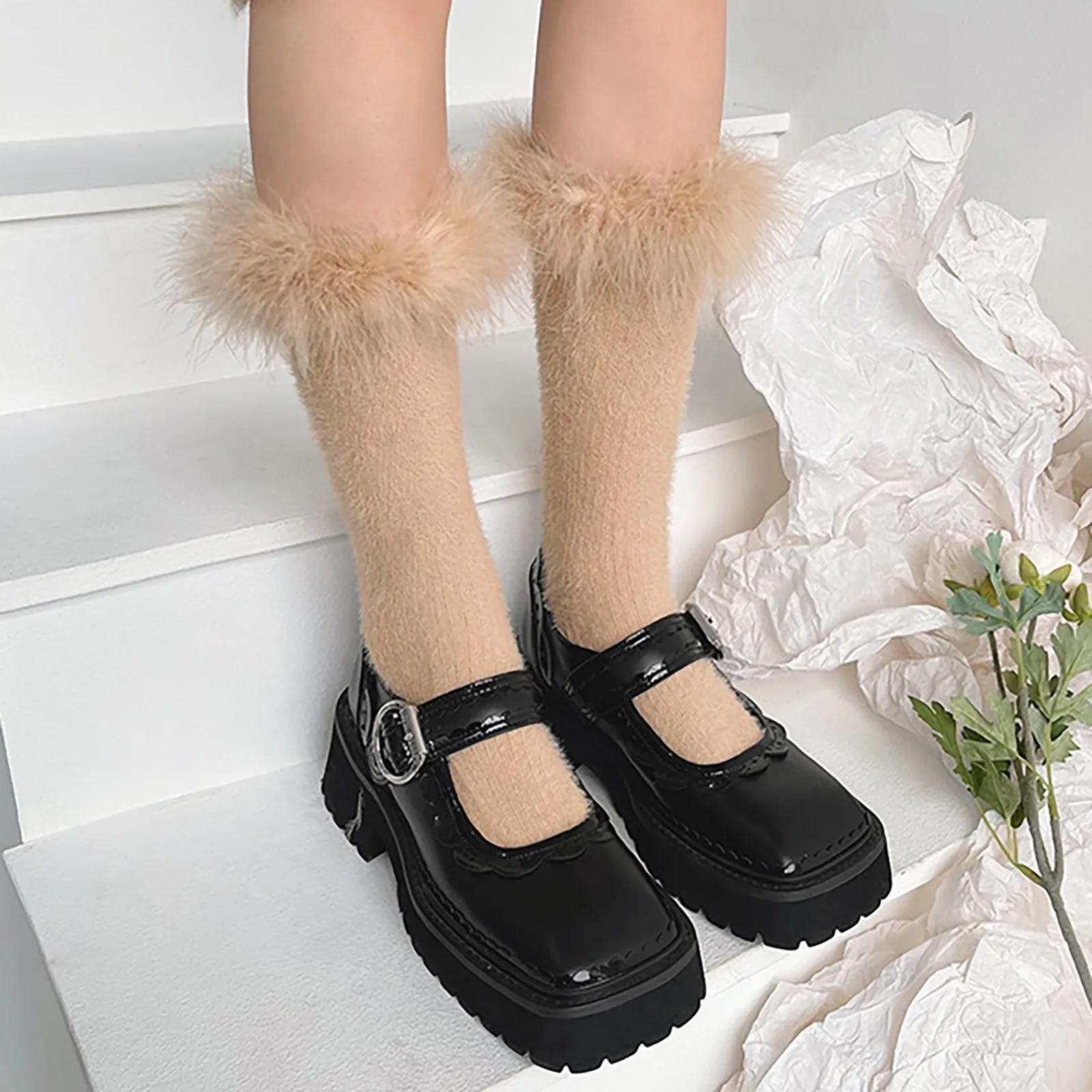 Рисунок 4 - Женские разноцветные чулочно-носочные