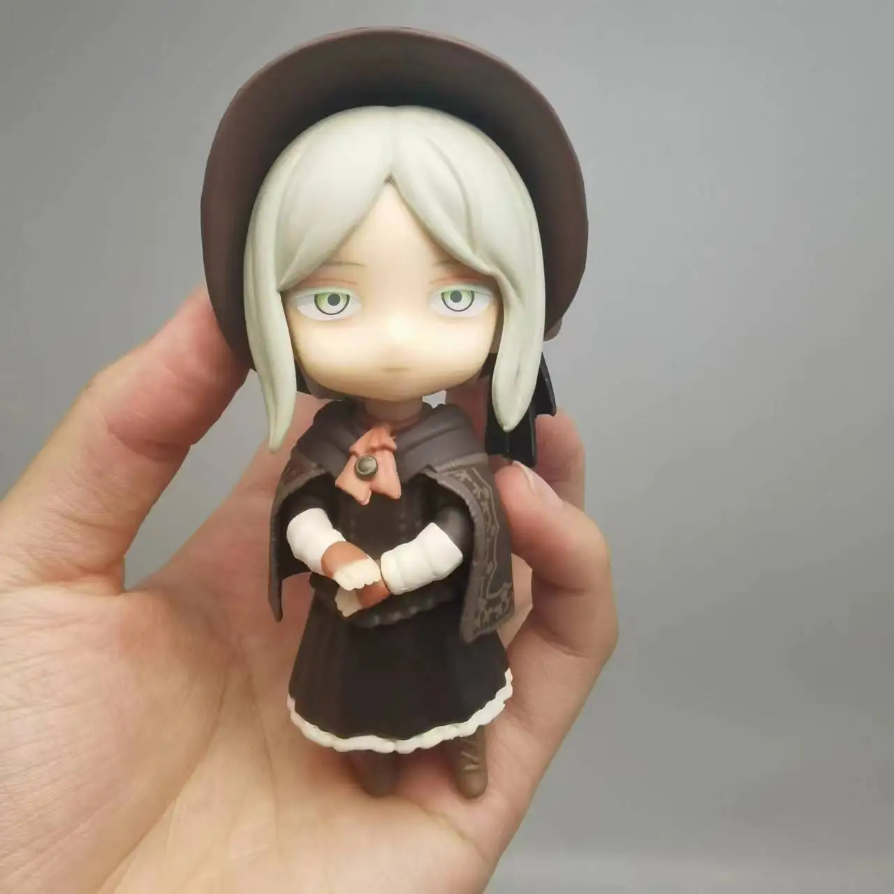 

Anime Bloodborne Cute The Doll 1992 Action Figure Model Toy Collection 10cm