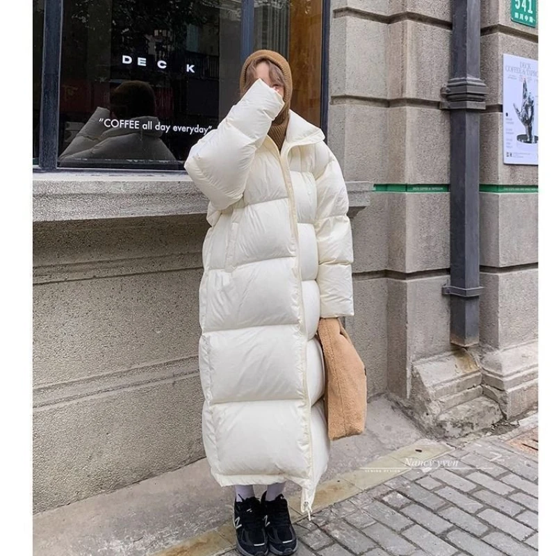 Однотонное зимнее пальто