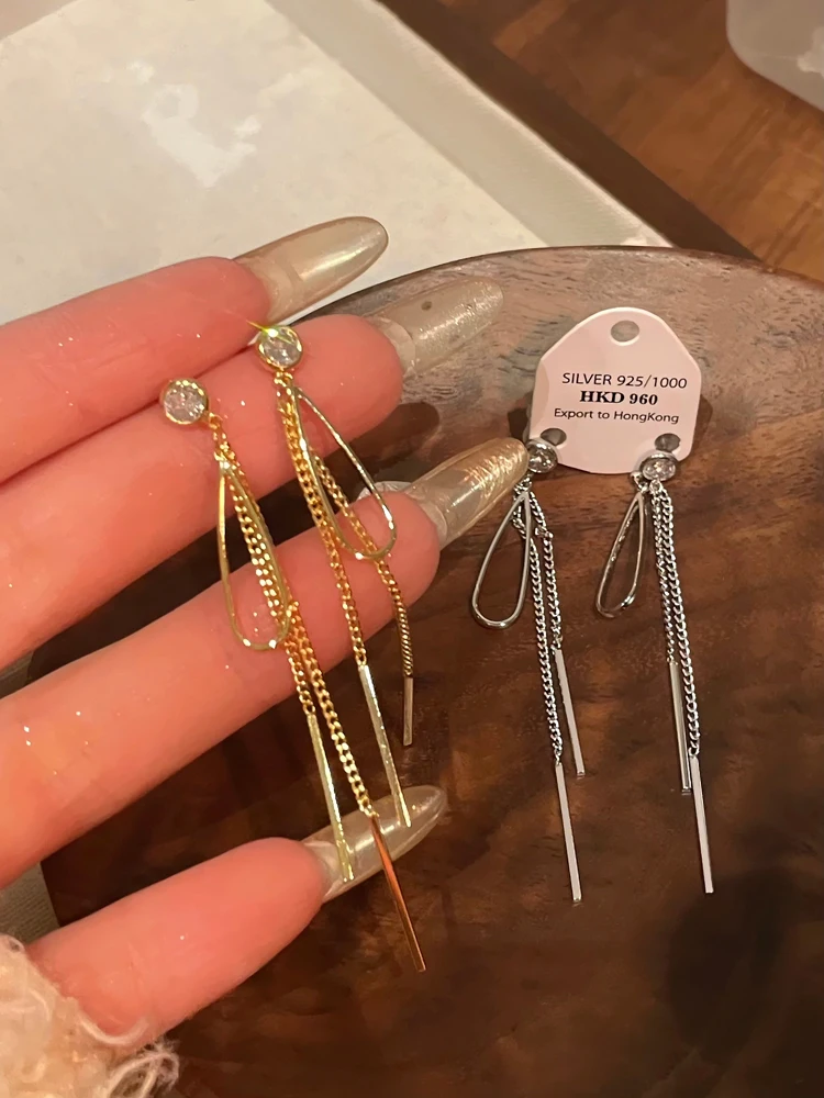 Новое поступление 2024 элегантные длинные металлические серьги с кисточками из