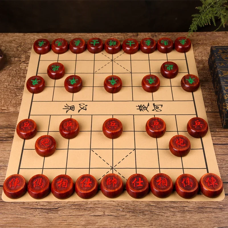 Фото Xiangqi китайские шахматы набор настольных игр из натурального дерева, игровые фигуры, портативная дорожная стратегическая игрушка для детей и взрослых, семейный подарок №1