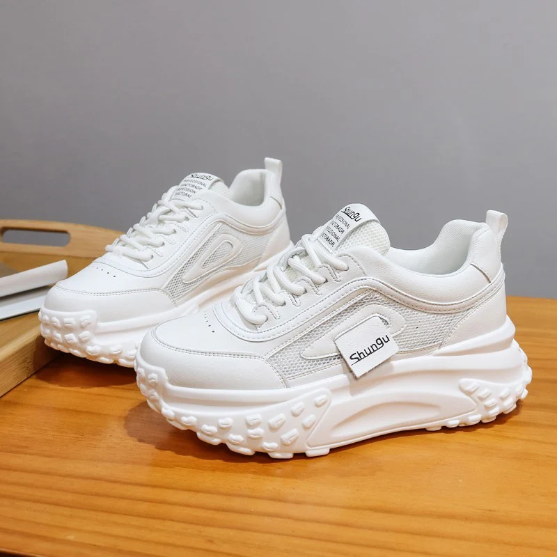 

Летние спортивные дышащие кроссовки, новинка 2023, сетчатые женские кроссовки для бега, прогулок, удобная женская обувь на шнуровке