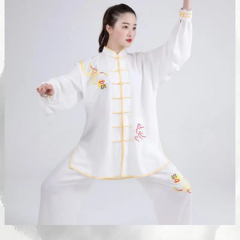 Костюм женский и мужской в китайском стиле с вышивкой |