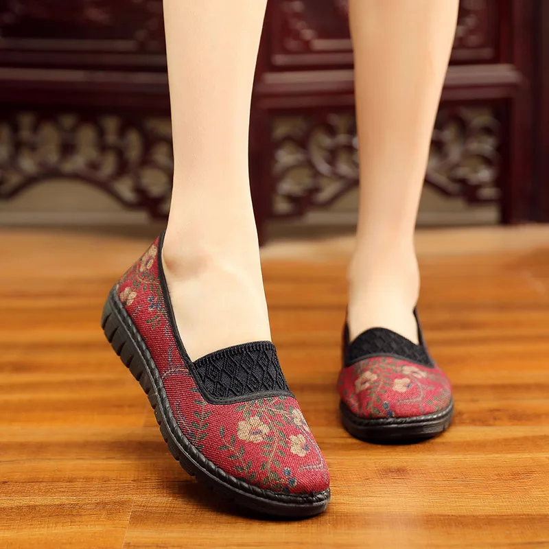 XQ Spring, Summer and Autumn New Women's Elastic Mouth Soft Non-slip Flat Heels Leisure Sports Embroidered  Single Cloth Shoes