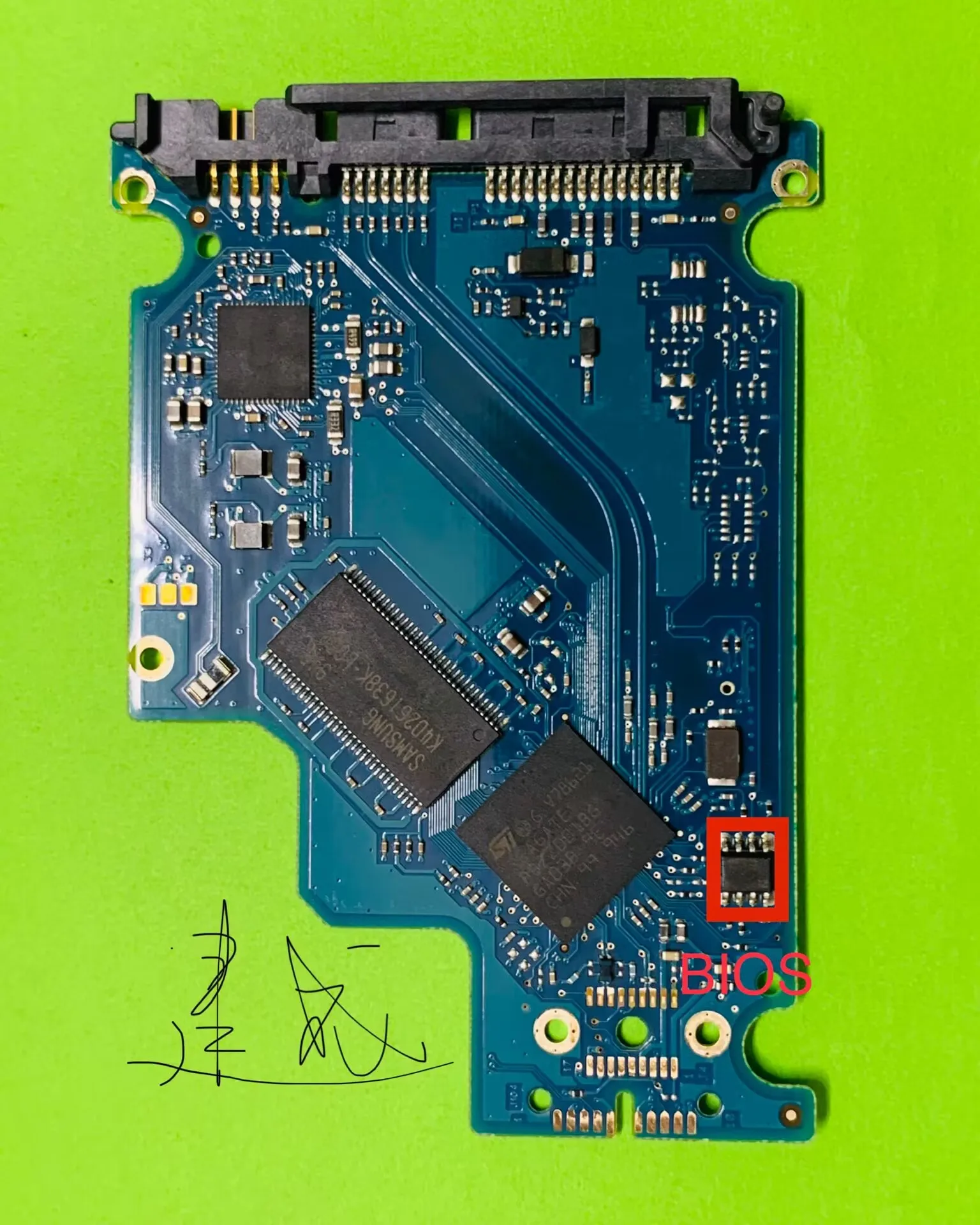 Seagate100570750 REV A hard drive circuit board Logic Board/