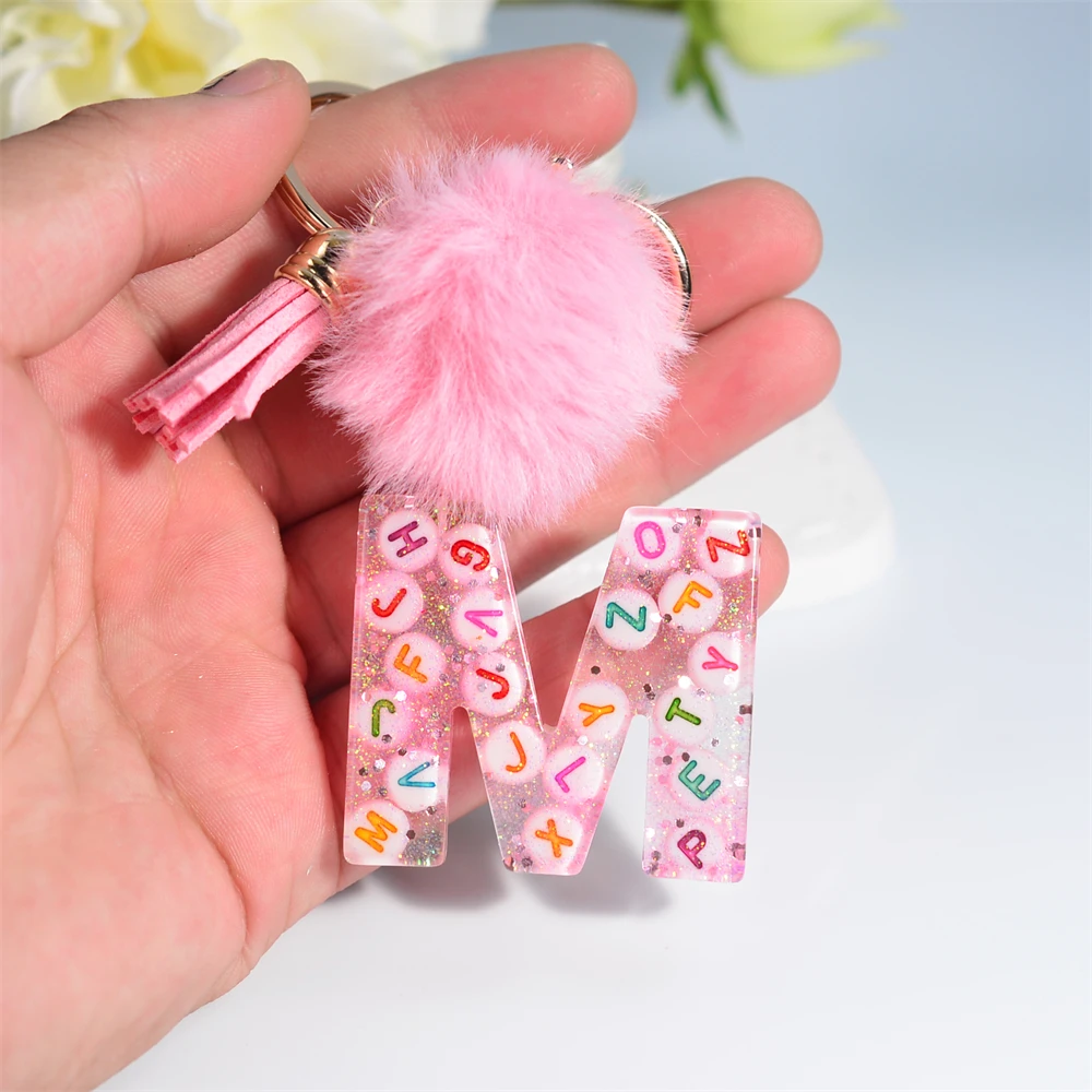 

Fashion Pink 26 A-Z Letter Resin Keychain With Pompom Sparkling Initials Keyring Car Key Pendant Bag Ornament Charms Friend Gift
