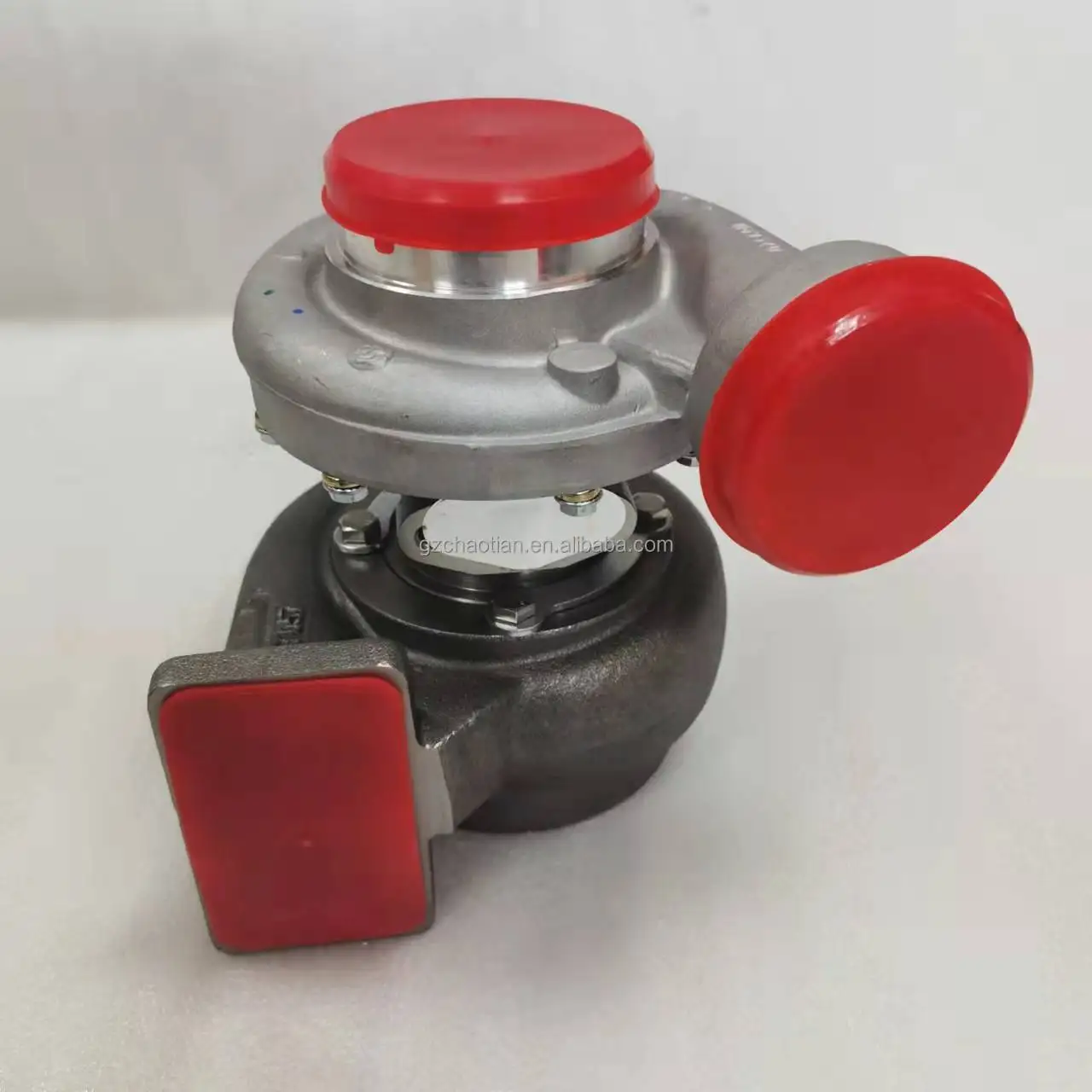 

Запасные части экскаватора EC210, Турбокомпрессор двигателя D6D VOE20515585 20515585 310135