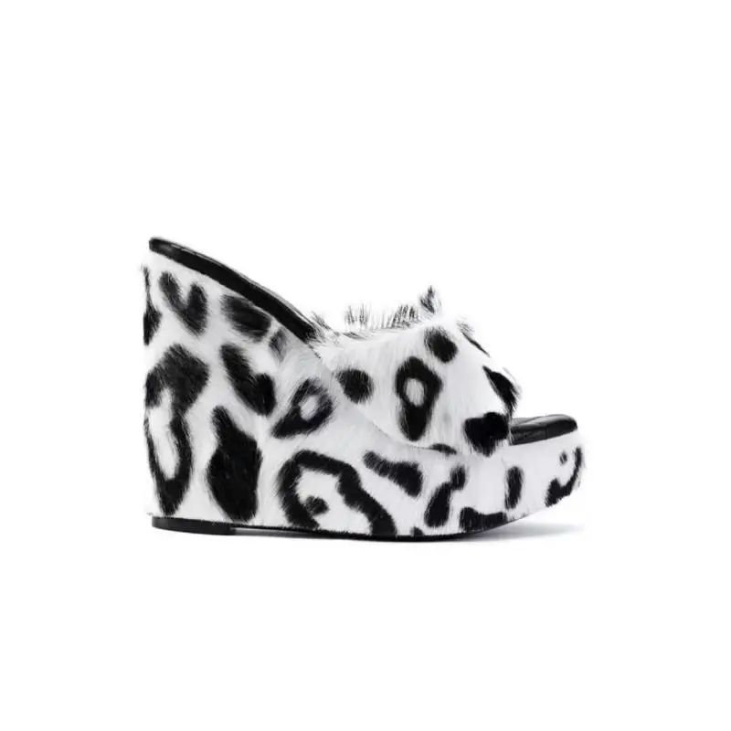 22023 New Large Size round Toe Wedge Fluffy Slippers Women's Independent Station Sexy High Heel Hair Cotton Slippers