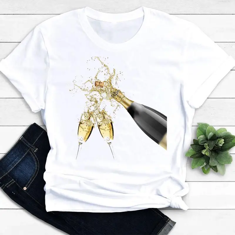 

Футболка женская винная с коротким рукавом, модная Милая Повседневная рубашка 90-х годов, топ с графическим принтом, на лето