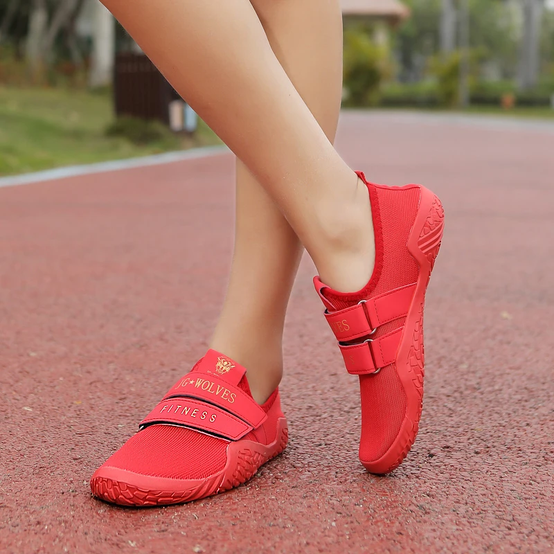 2023 Unisex Powerlifting Deadlift Yoga Gym Beach Sports Shoes Sumo Sole Portable Sneakers Soft Bottom Training Footwear