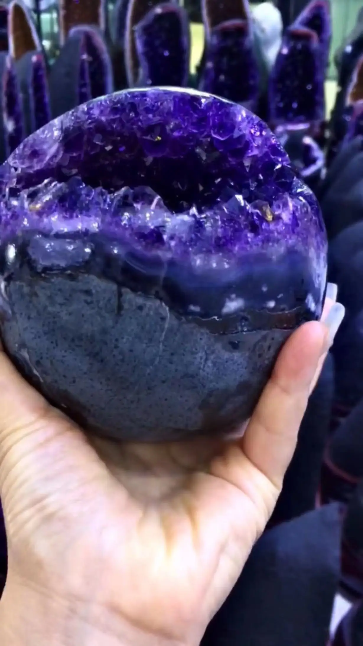 Рисунок 3 - Уругвайский Аметист улыбки