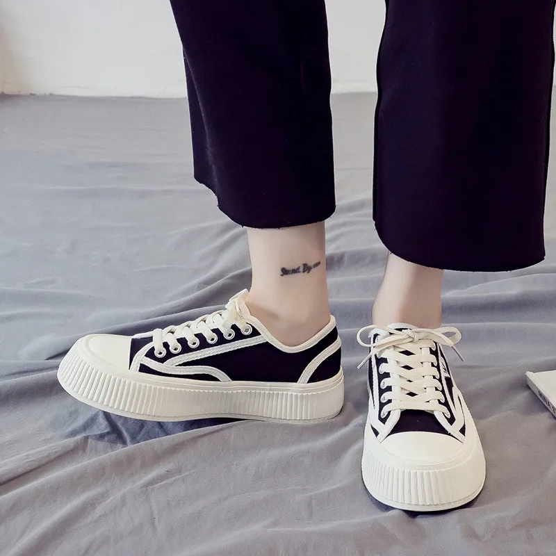 2022 New Casual All-purpose Biscuit Shoes Thick Bottom Canvas Women Heightening Walking Running Sneakers Cotton Flat Bottom