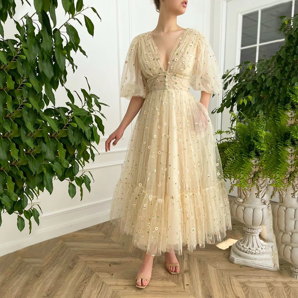 

Pastoral Lace Evening Dress Deep V-neck A Line Prom Dress Half Sleeves 3D Floral Wedding Party Gown 2022 New