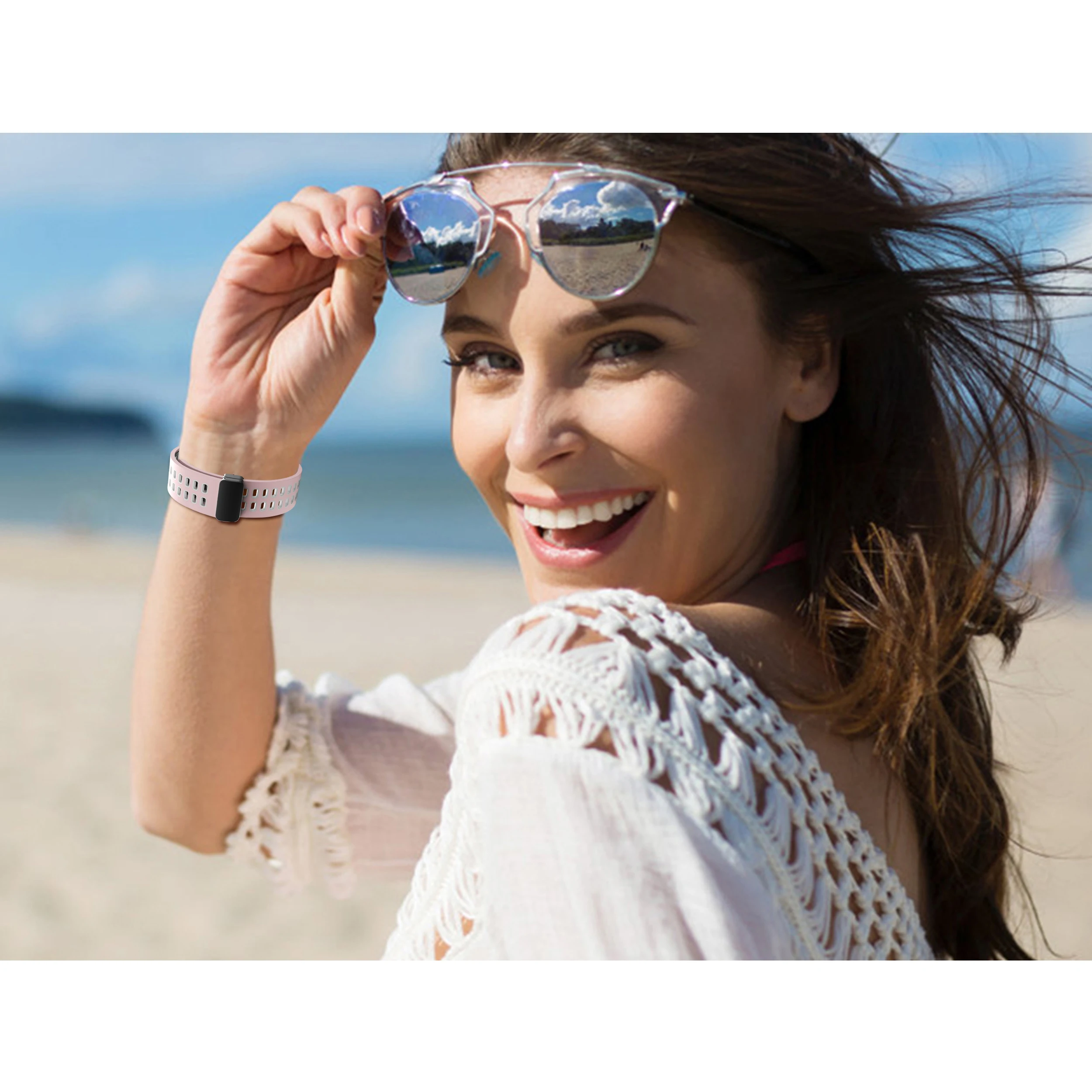 Silicone Strap For Apple Watch band ultra 49mm 44mm 45mm 41mm 40mm 38mm 45 mm Magnetic Buckle Bracelet iWatch series 7 3 6 se 8