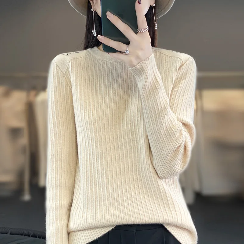 

Autumn and winter new drawer long sleeve undershirt women's fashion sweater Korean version solid color knitwear woman
