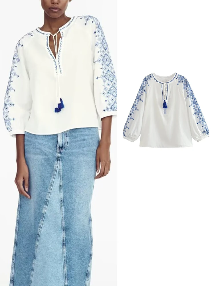 

Женская блузка с вышивкой на рукавах, топ с круглым вырезом и кисточками, модель 2023 года, женские модные блузки, летние блузки для женщин