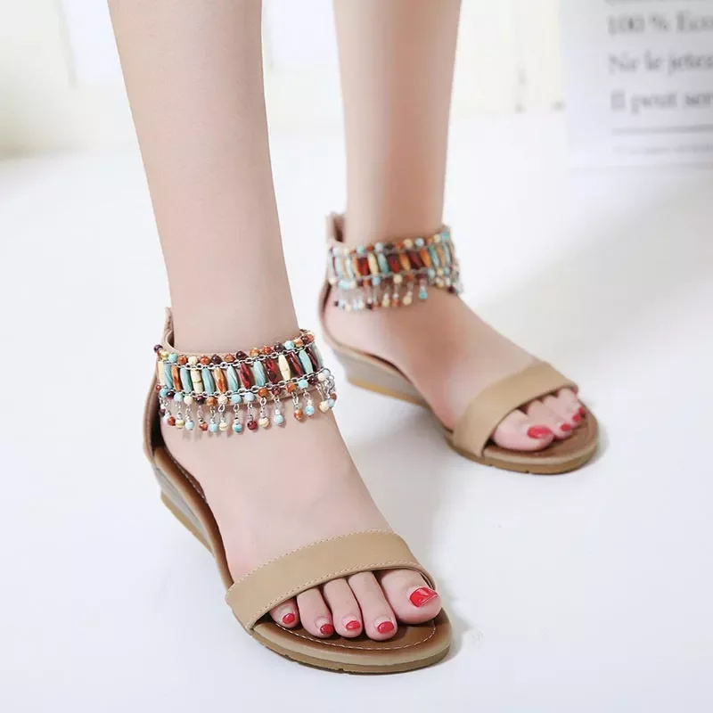 

2022New female 2022 new fashion ethnic style casual shoes woman solid string bead wedge outdoor sandals women shoes plus size