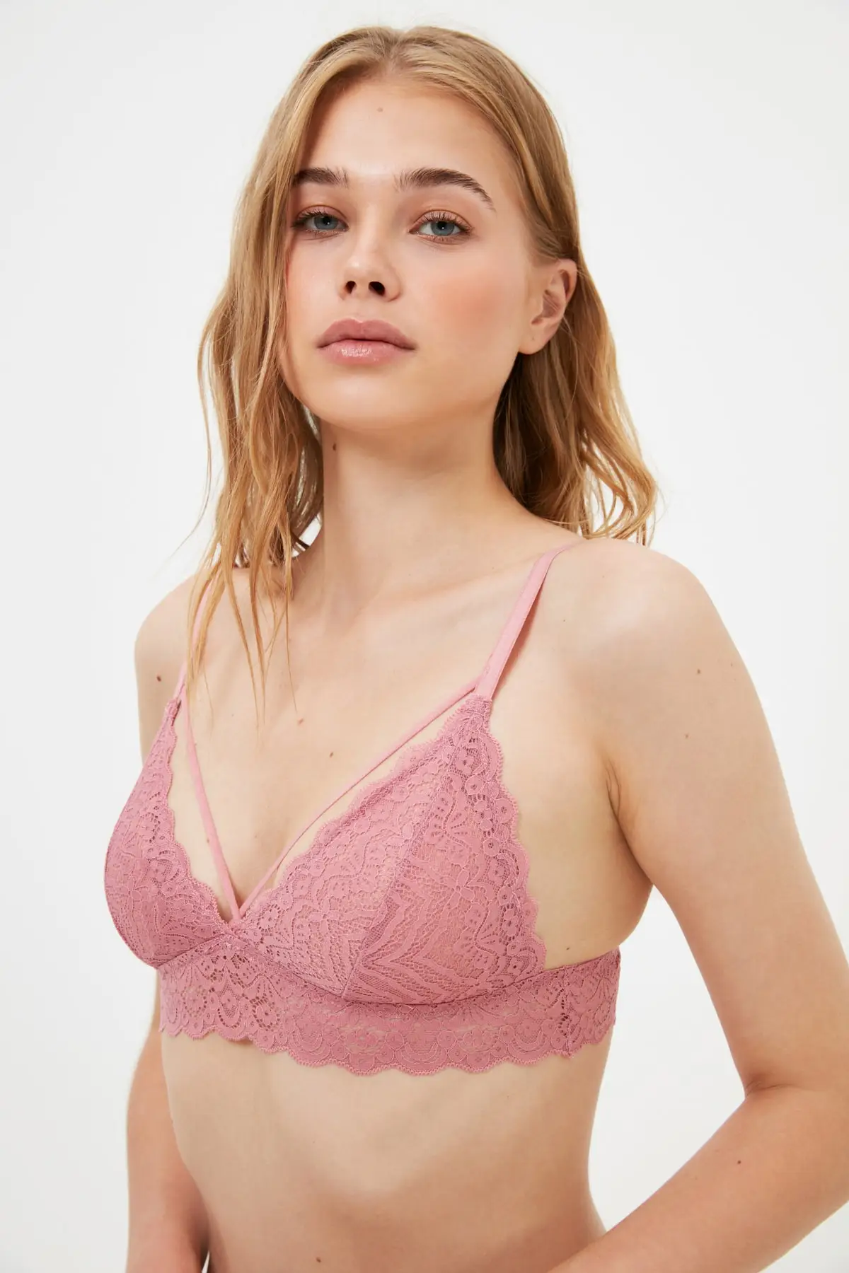

Trendyol Ruched Bralet THMAW22SU0013