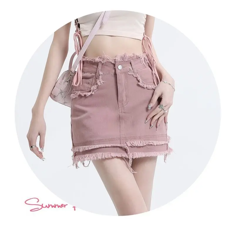 

Корейская версия лета 2023, Новая высококачественная джинсовая короткая юбка для женщин с завышенной талией и приталенной трапециевидной формы с необработанными краями