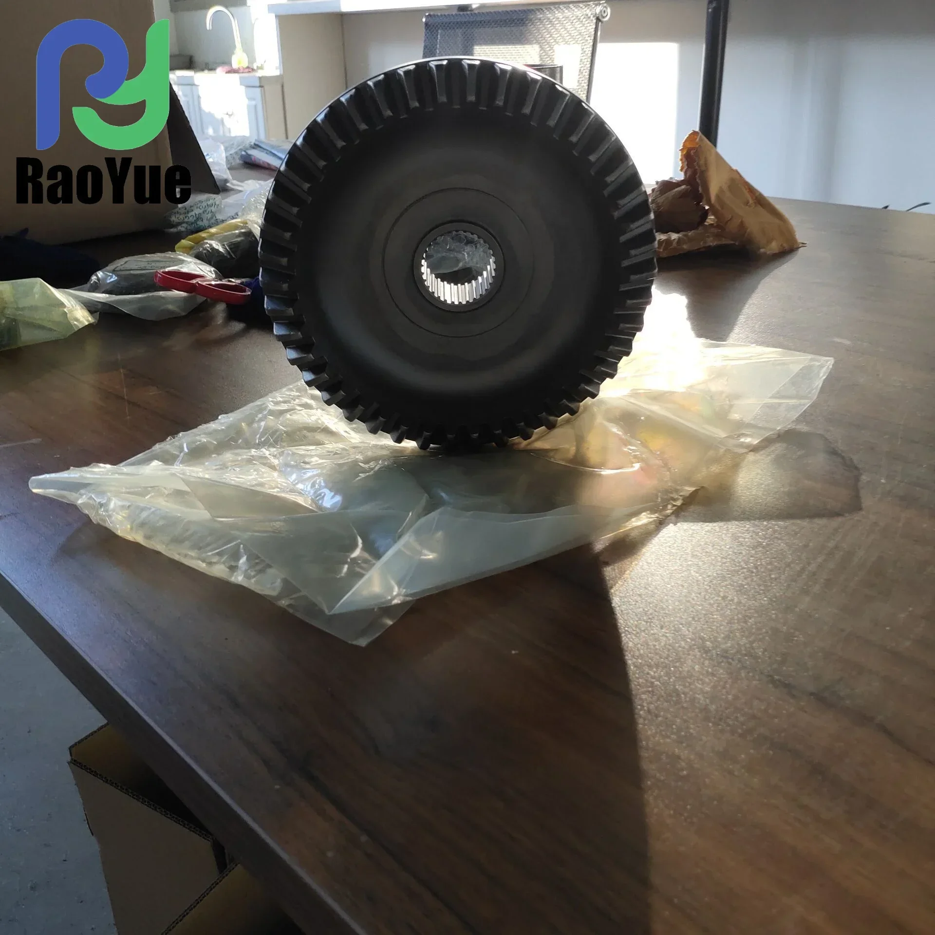 Коническая шестерня RAOYUE 34070-13210 TD030-13210 для трактора Kubota L2800 L3008 L3200 L3400 L3408 L3608 L3800 L4508