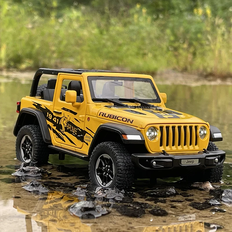 Модель автомобиля из сплава Jeeps Wrangler Rubicon 1:20 литой и игрушечный металлический