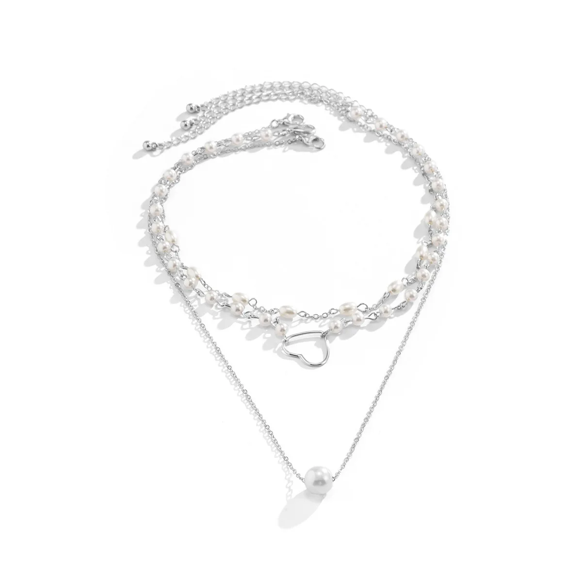 Accessories: Versatile geometric bead chain, stacked necklace, niche imitation pearl openwork love necklace