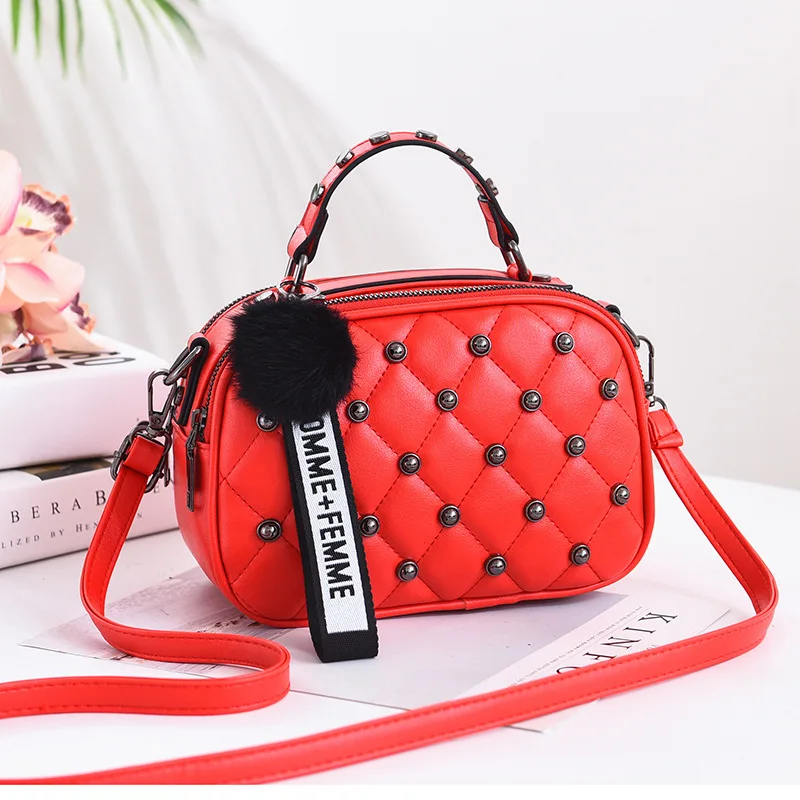 

TRAVEASY 2022 Fashion Sweet PU Leather Bags Women Rivet Design Crossbody Bags High Quality Luxury Bag Crossbody Ladies