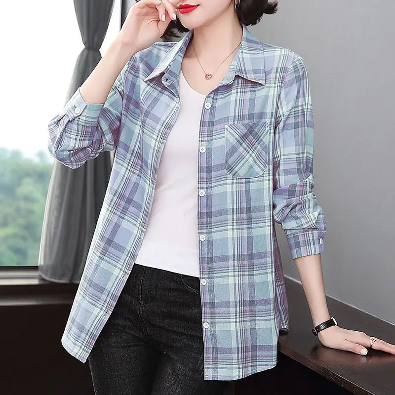 

Клетчатая женская рубашка с карманами, Весенняя новая однобортная модная женская рубашка с капюшоном, шикарная Повседневная Офисная Женская рубашка, T125