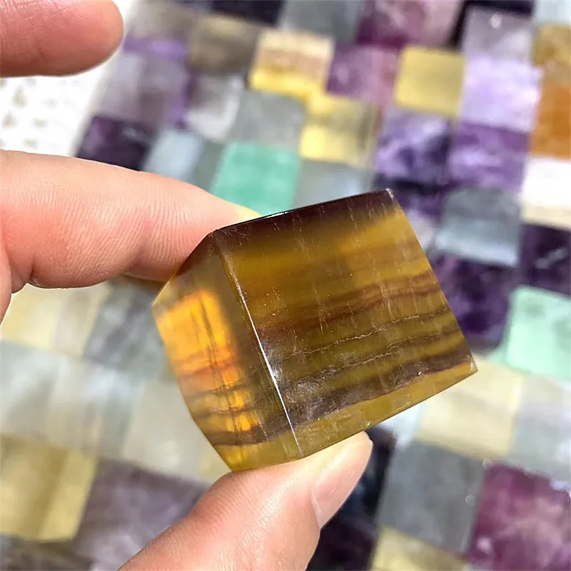 Радуга флюорита из натурального полированного драгоценного камня Хрустальный