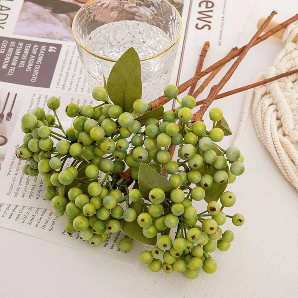 

1 Branch Berry Artificial Flower Realistic Looking Not Easy to Break Long Lasting Vivid Household Artificial Berry for Party