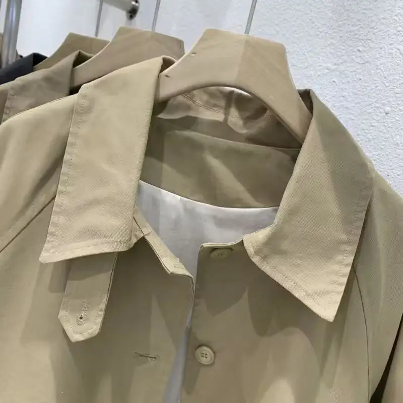 Рисунок 4 - Женское повседневное пальто средней длины