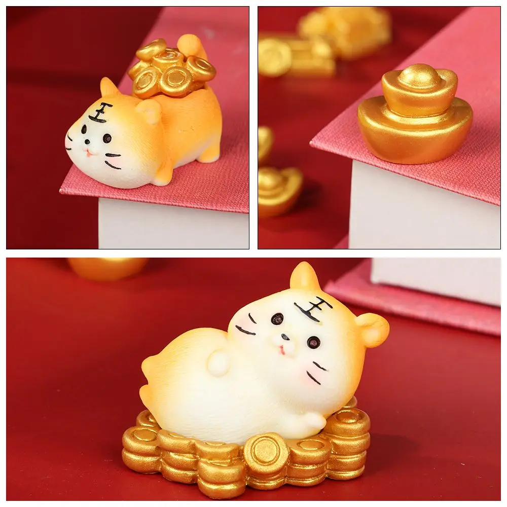 Rich Tiger Micro Landscape Gardening Decoration Ornaments New Year Lovely Resin Crafts Model Anime Figurine Gift |