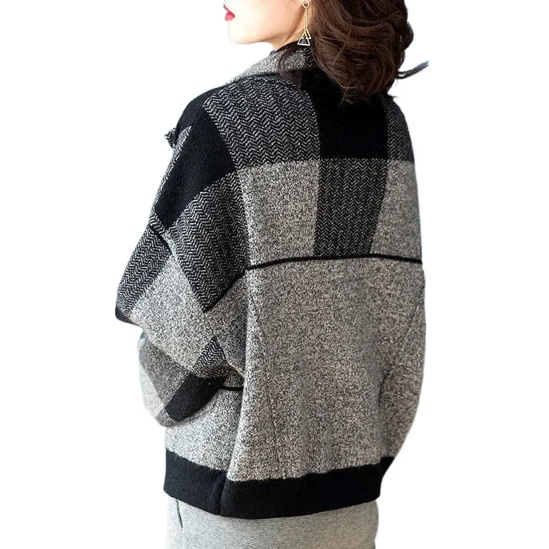 Куртка в клетку для ранней осени женский кардиган свободного кроя стройнящий