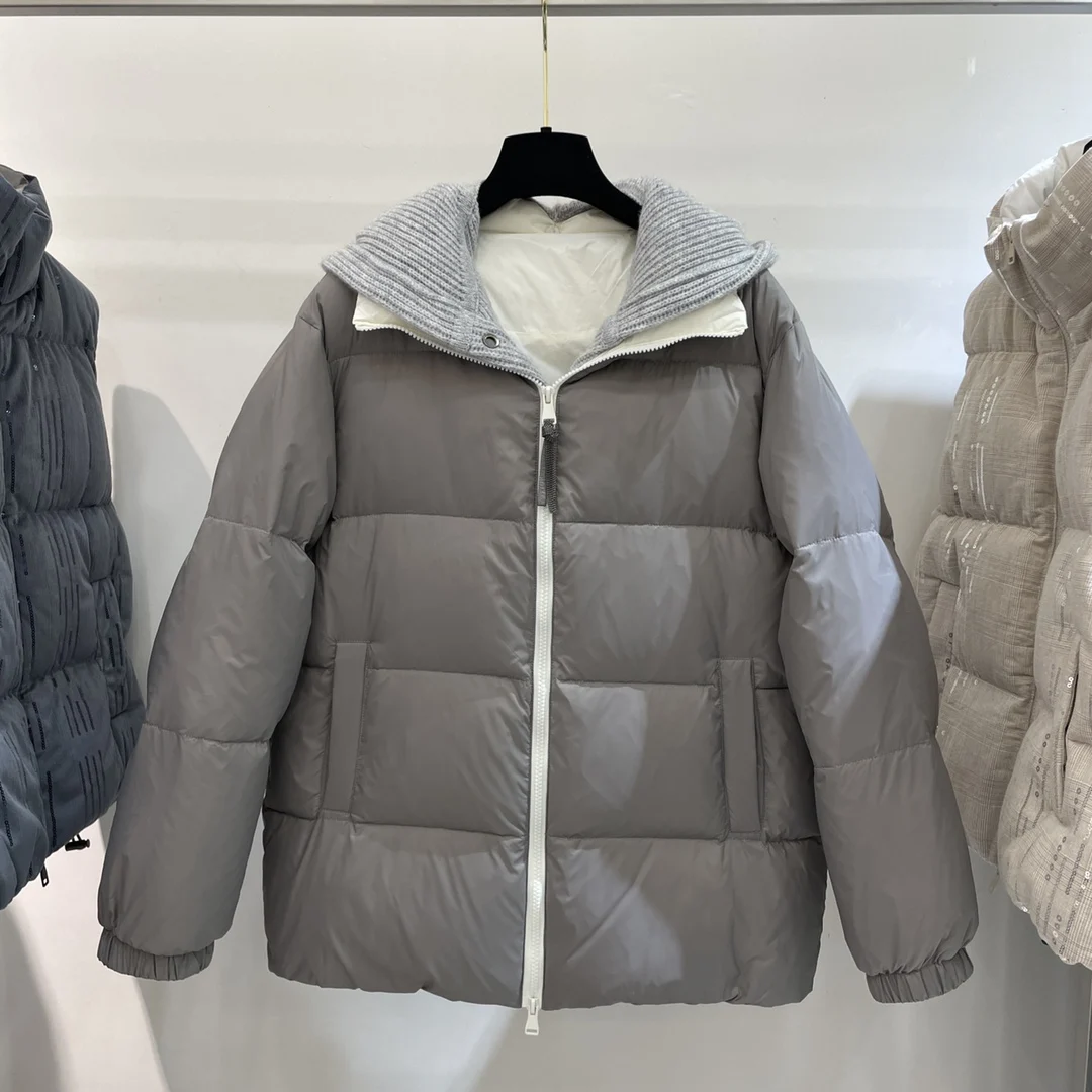 

2023 Women's Clothing White goose down hooded bread down jacket Winter New 102.5