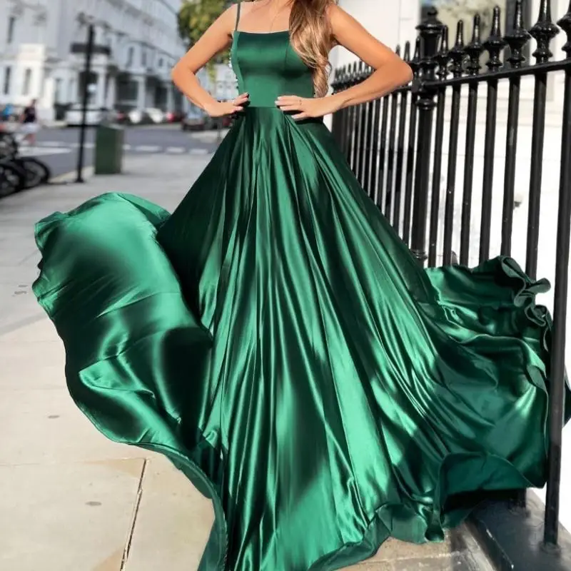 Women Spaghetti Straps Backless Evening Dresses Formal Sexy Satin Prom Dress Long Bridesmaid Gowns Wedding Guest Party Vestidos