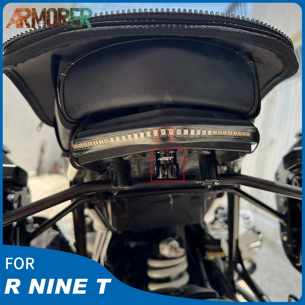 

R NINE T Motorcycle Removal Tool-less Quick Release Rear Fender Seat Tab Bolt Screw For BMW RNINET PURE / Scramber 2014 - 2022