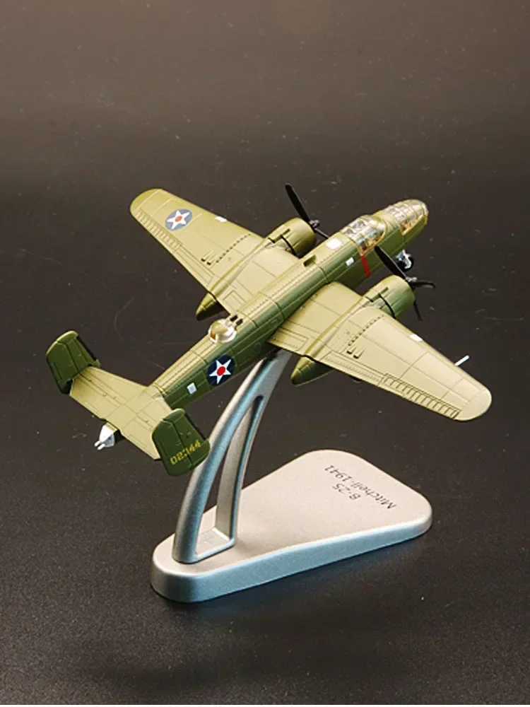 Новинка 2024 Литая под давлением масштаб 1/144 B25 Митчелл бомбардировщик модель из