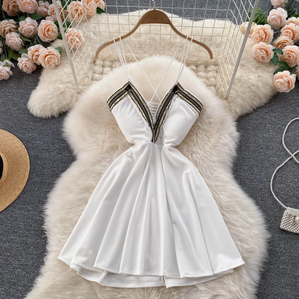 

D281 Women New Fashion Sexy Sweet Backless V-neck A-line Short Dress Slim Night Club Clothes Korean Vestidos