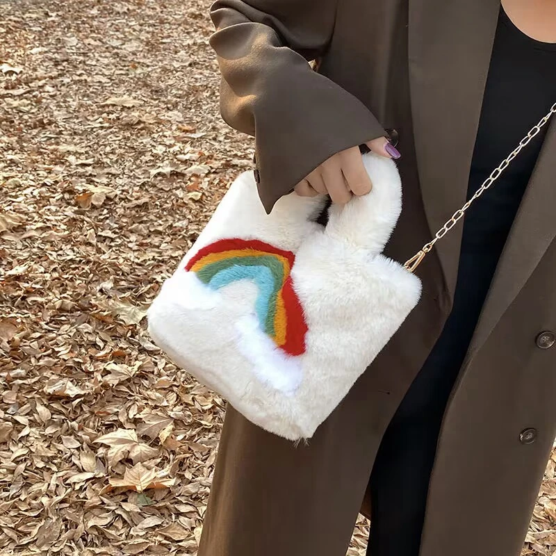 Fashion plush tote bag for Women Soft Warm Fluffy Ladies Chain Shoulder Crossbody Bag Travel Street Shopping Handbags