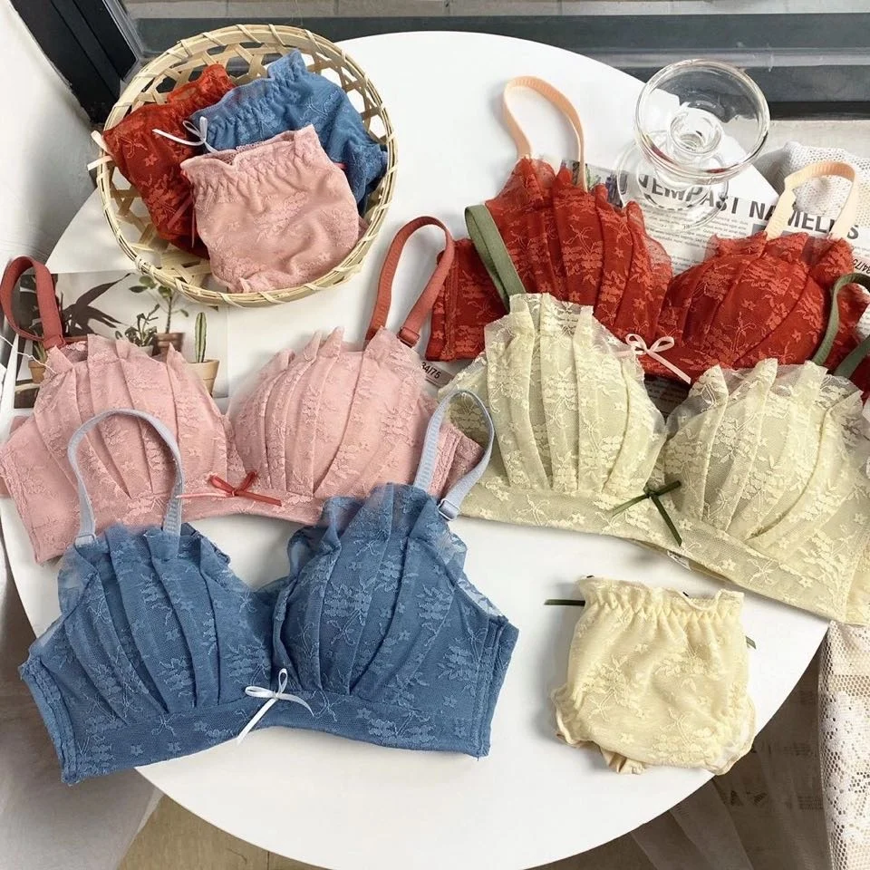 

Sakura rain a light luxury lace lingerie for young girls modal rimless comfortable breathable bra