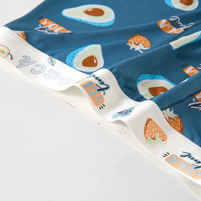 Men’s Ice Silk Boxer Seamless Oil Shiny Briefs Smooth Elasticity Underwear Printed Casual Swim Shorts Trunks Summer Underpants