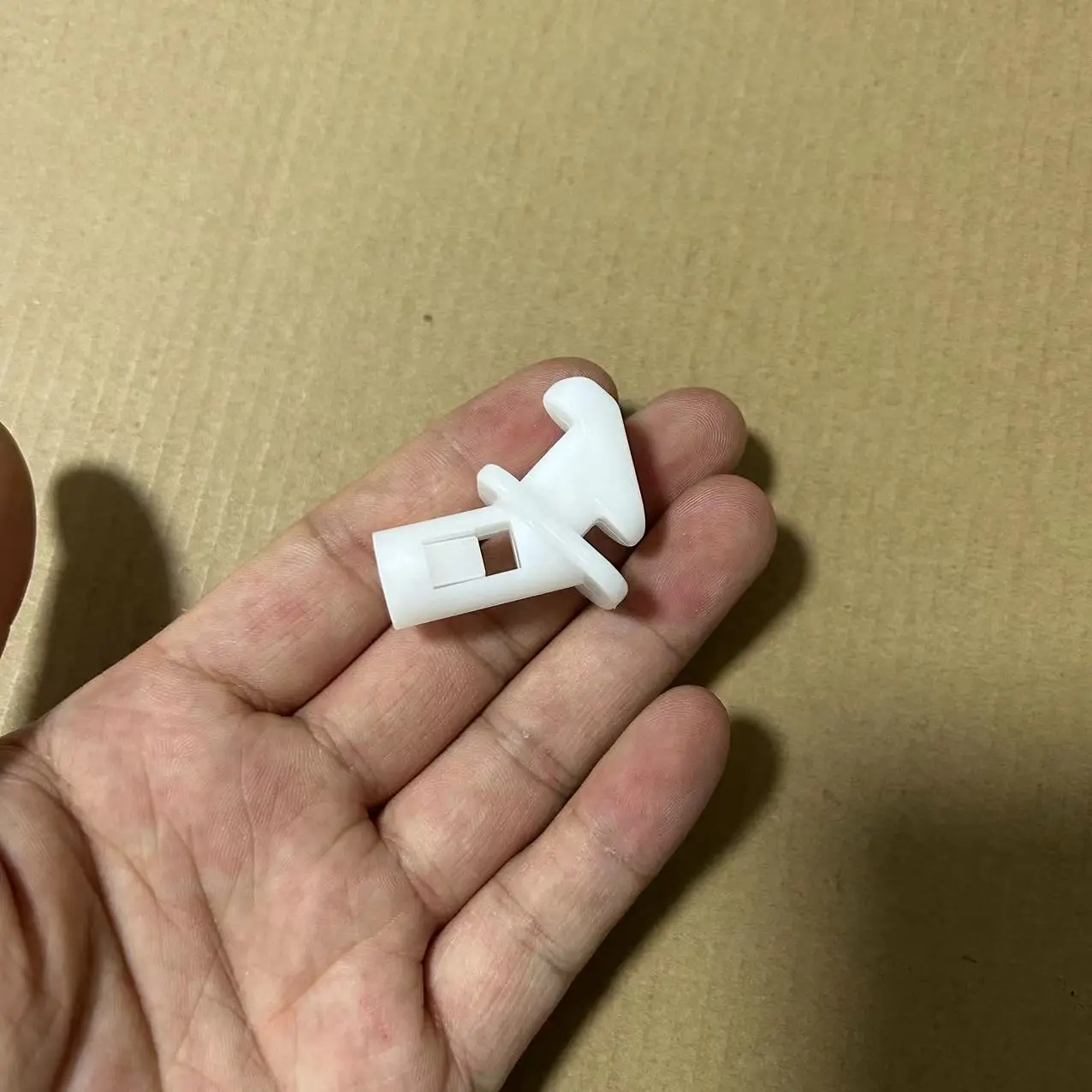 

57242FJ00 For Subaru XV Genuine Automobile Engine Hood Support Rod Clip Support Rod Plastic Head White Clip