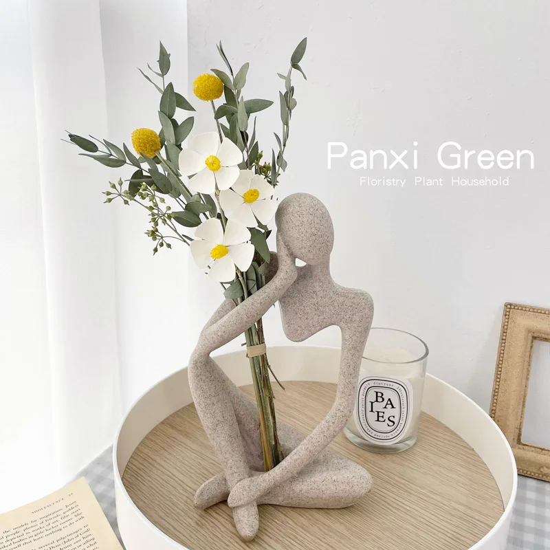 Nordic Style Real Flower and Dried Flower Bouquet Abstract Art Figure Statue Home Decoration Sandstone Resin Table Decorations