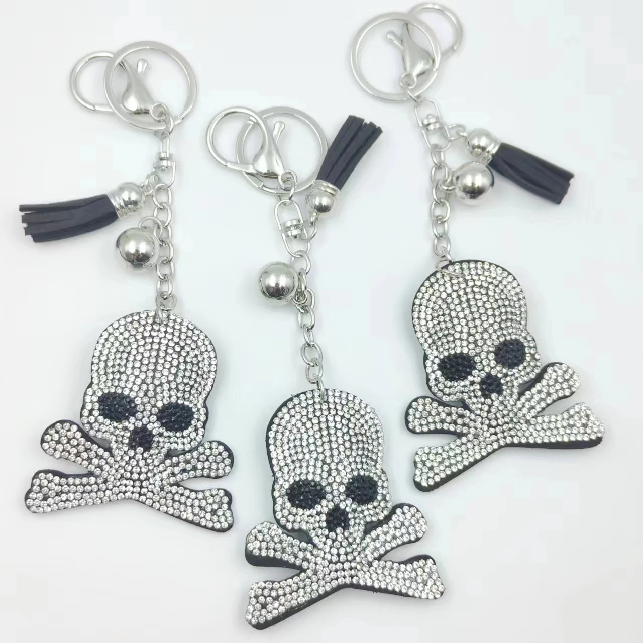 Креативный Хрустальный брелок с черепом Подвеска для женщин и автомобиля