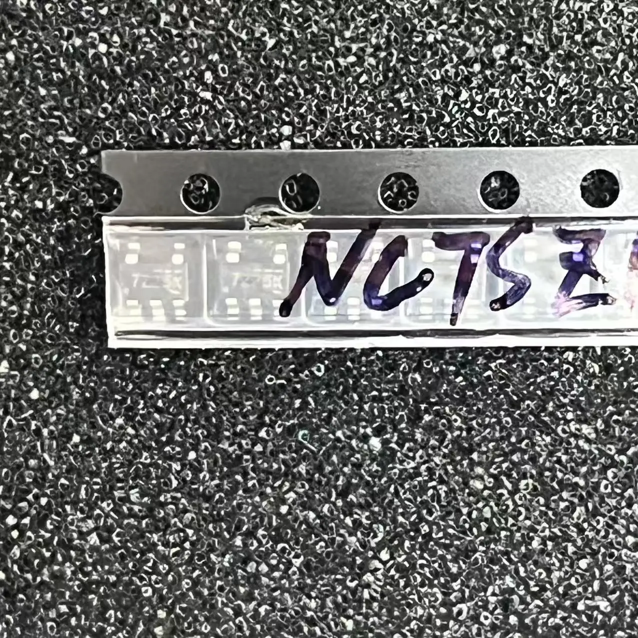 10 шт. 7Z25X 7Z25* NC7SZ125M5X NC7SZ125 новый оригинальный в наличии