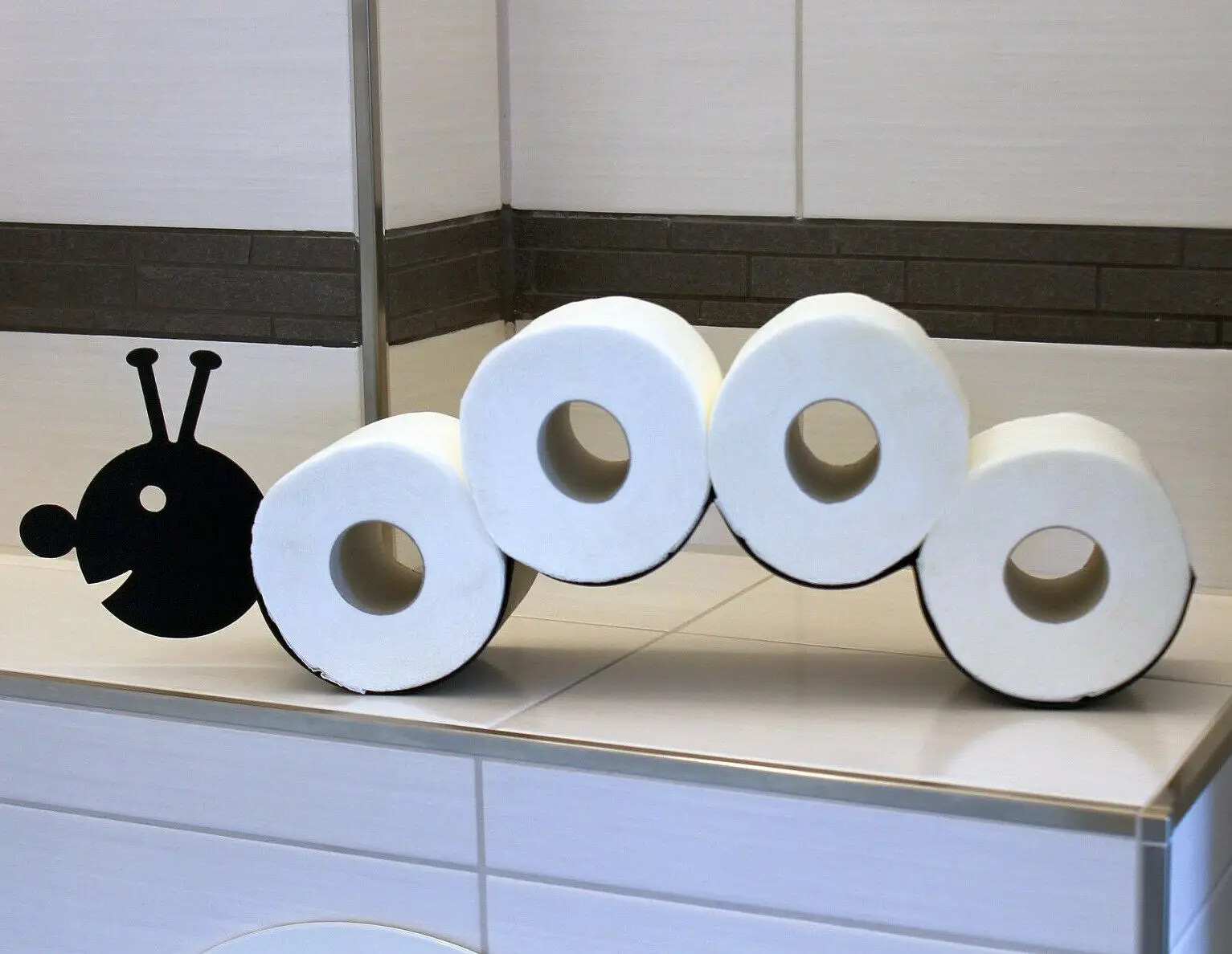 

Metal Caterpillar Toilet Roll Paper Holder Wall Mounted Free Standing Novelty Animal Bathroom Loo Rolls Storage Rack