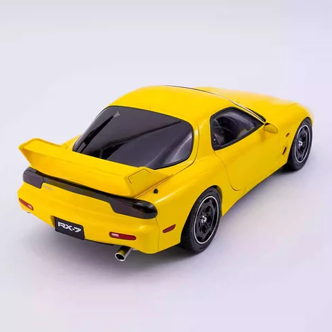 Polar MASTER 1:18 RX7 SPEED Yellow