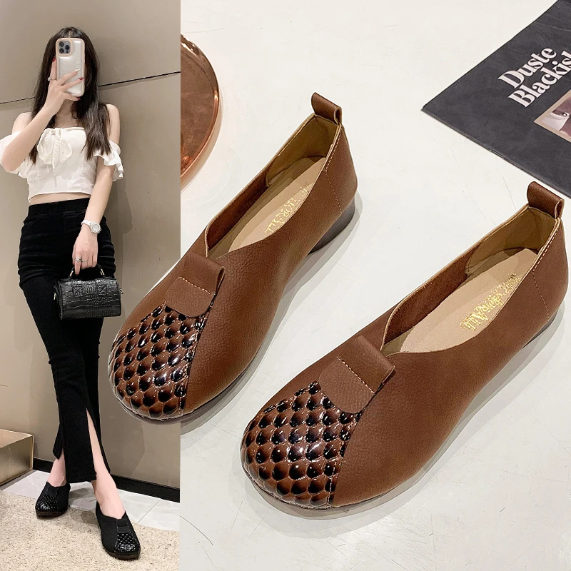 

2023 Women Summer New Flat Shoes Soft Soles Fashion National Style Ladies Shoes Retro lazy Casual Flat Shoes Mother's Shoes