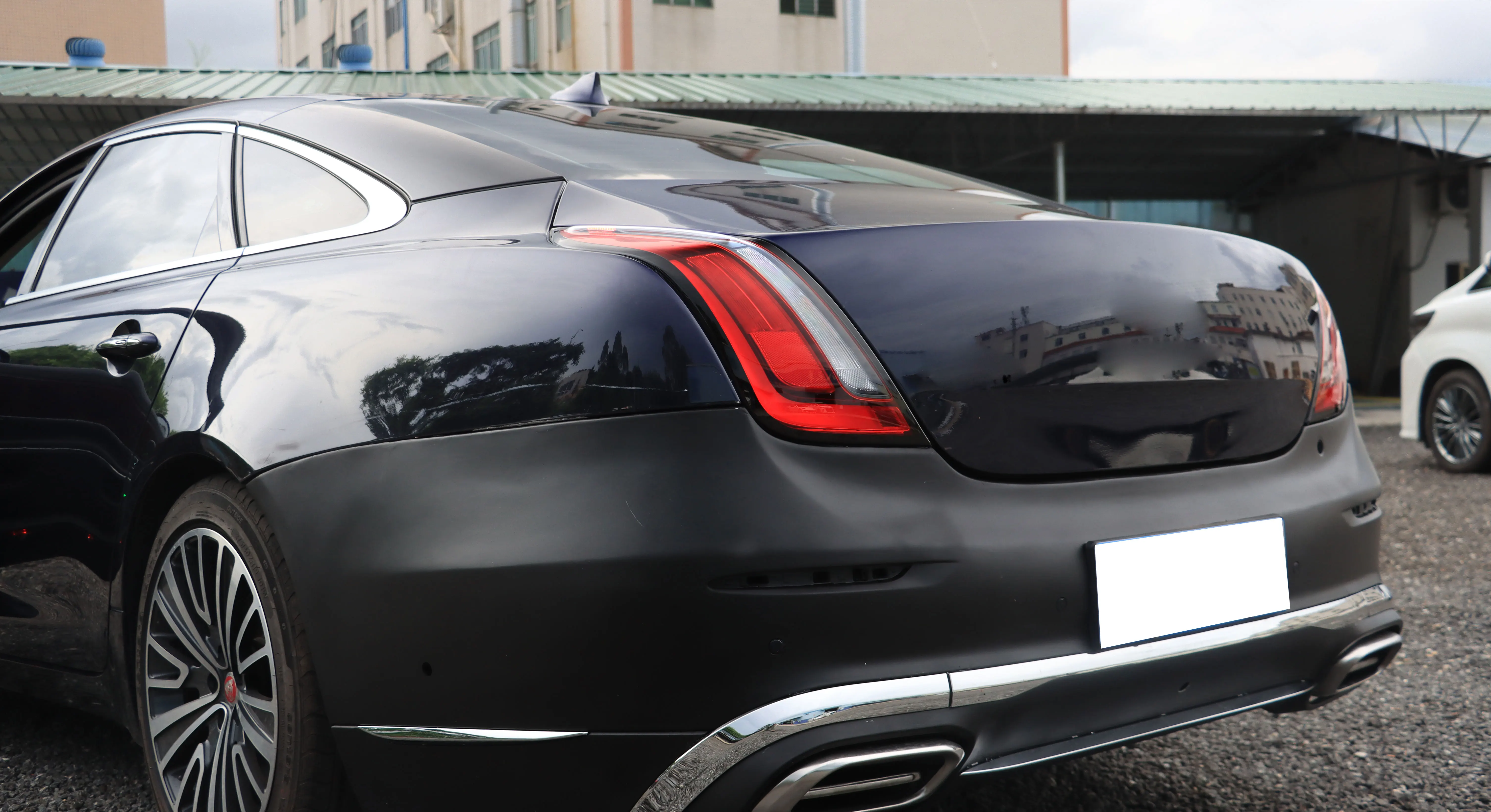 Фото REYNA 2010-2019 новые модели для Jaguar XJ, обновленные светодиодные фары и высококачественные белые светодиодные лампы 12 В для улучшения освещения №5