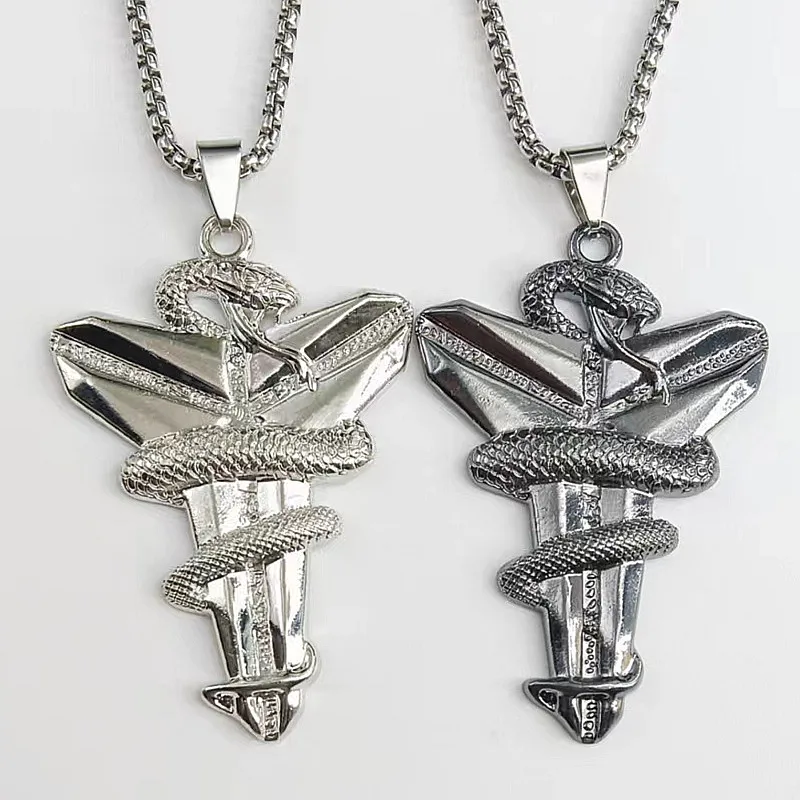 

Hip Hop Memorial Basketball Star Black Mamba Viper Pendant Cross Titanium Steel Necklace Boys and Girls Jewelry Accessories Gift